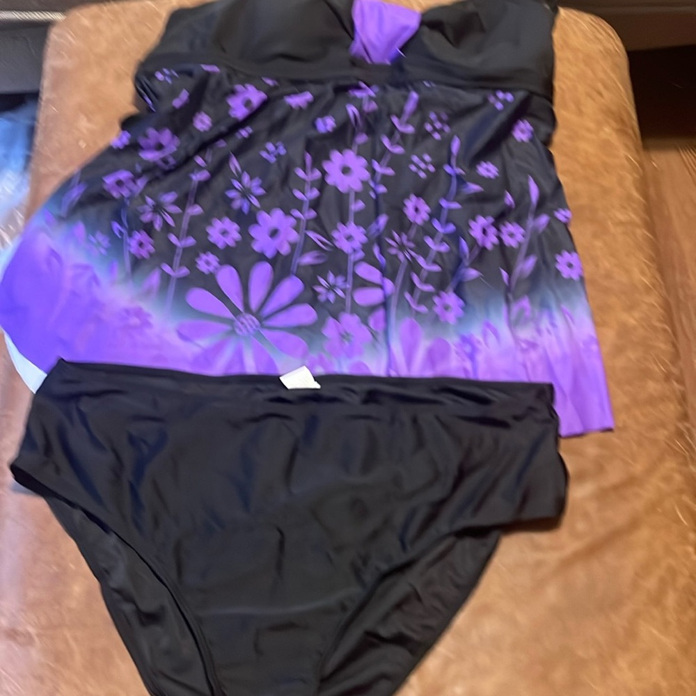 Tankini 2x new without tags